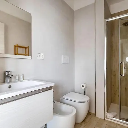Brand New 3 Bedrooms In Navigli Area Daire *