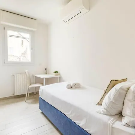 Brand New 3 Bedrooms In Navigli Area 公寓